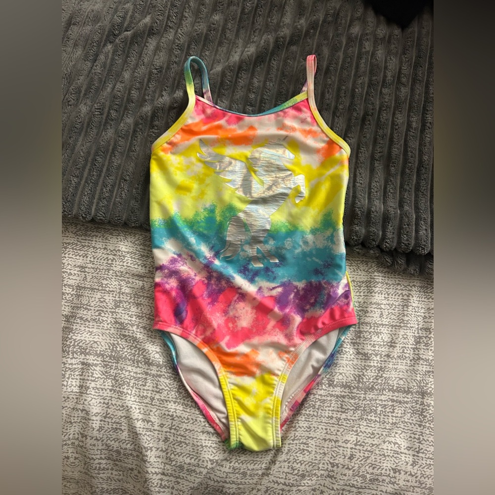 Girls one piece bathing suit